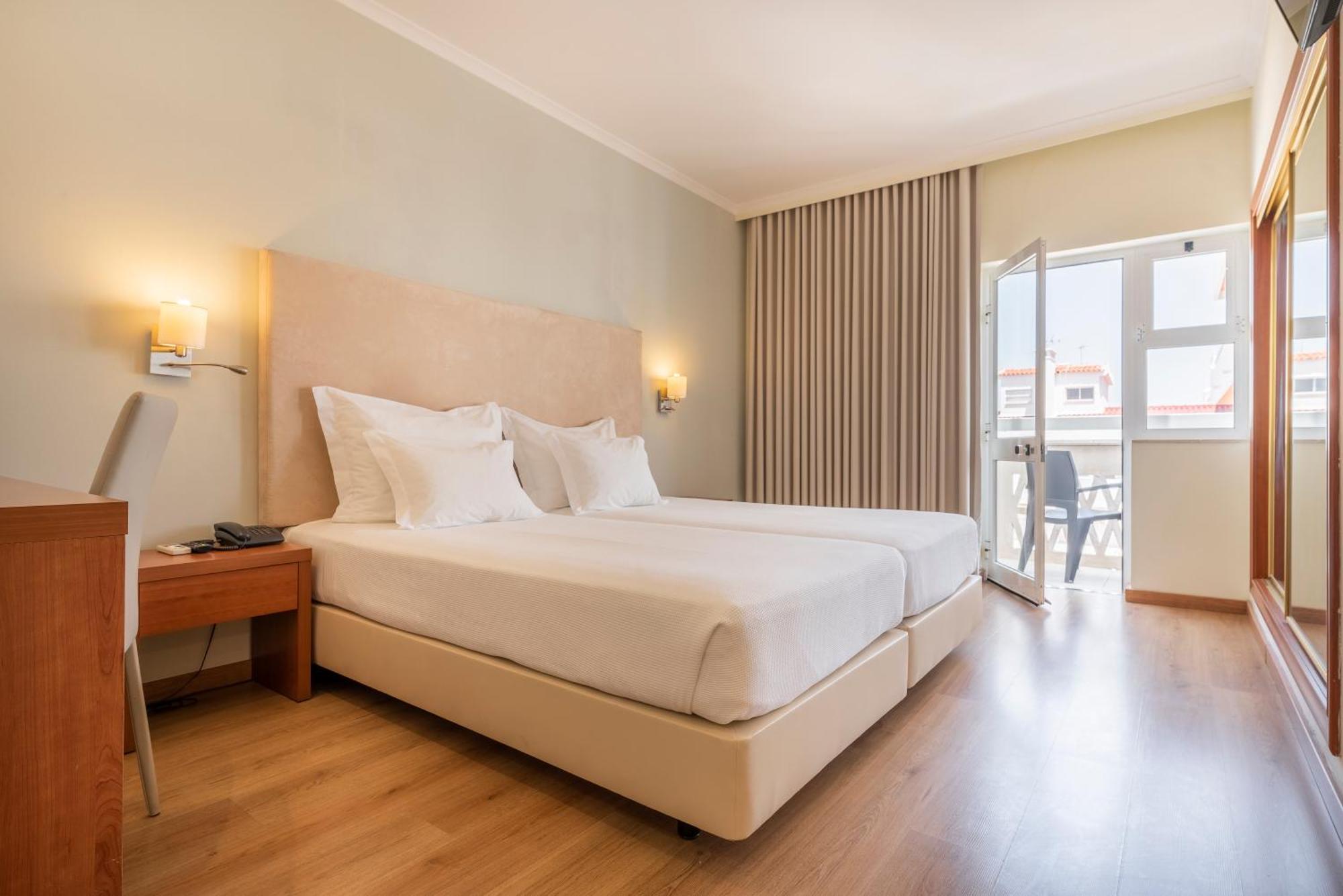 Hotel Baía de Monte Gordo Quarto foto